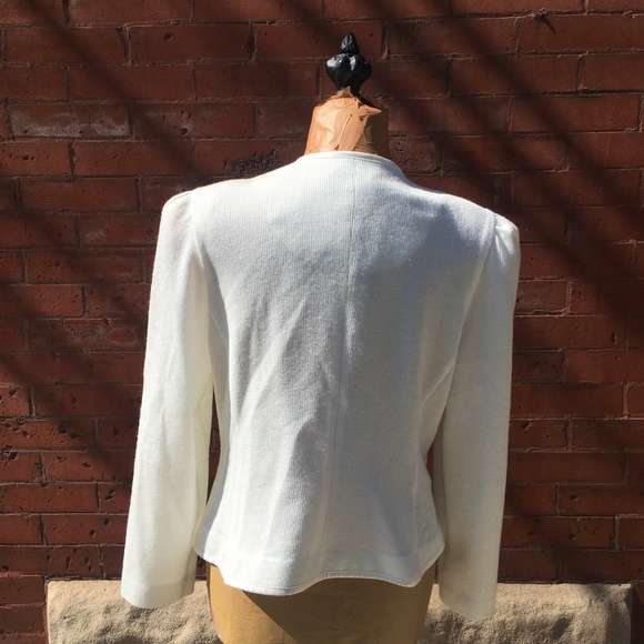Vintage White Cardigan with Bow Detail - Picture 4 of 4